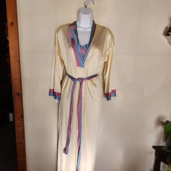Vintage Vanify Fair Petites Size XS Womens Slip Dress & Robe Set Cream Peignoir - Picture 1 of 12